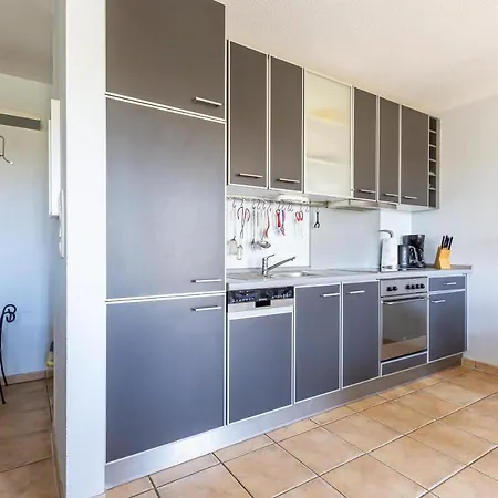 Strandhaus Wustrow - 1 *